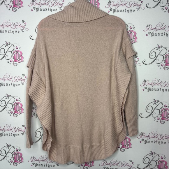 Beacan cove sweater turtleneck light pink blush pink knitted frill ruffle sides - Picture 2 of 7